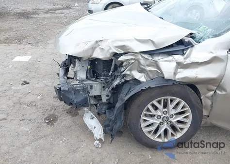 2017 Toyota Camry Le z USA, uszkodzony, nr VIN 4T1BF1FK2HU366161